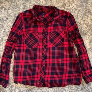 Gap Red and Navy Button-Down - DAMAGED